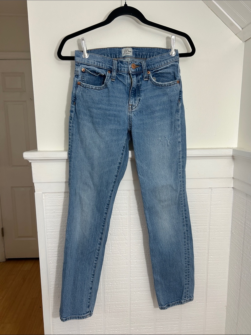 J. Crew Classic Denim Slim Boyfriend Jeans size 23